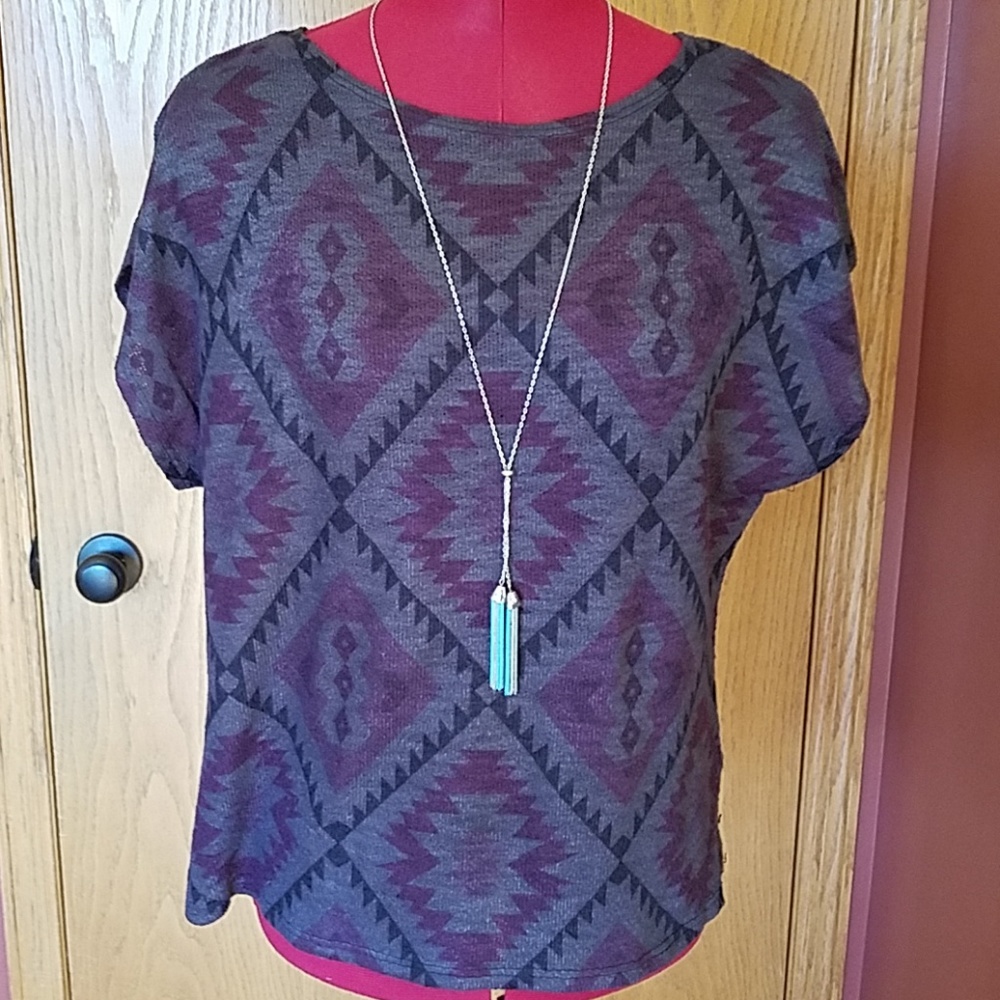 🌻SOLD🌻Ginger G Aztec Blouse